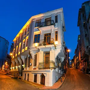Hotel St Moscow Taksim By Emmy, Istanboel